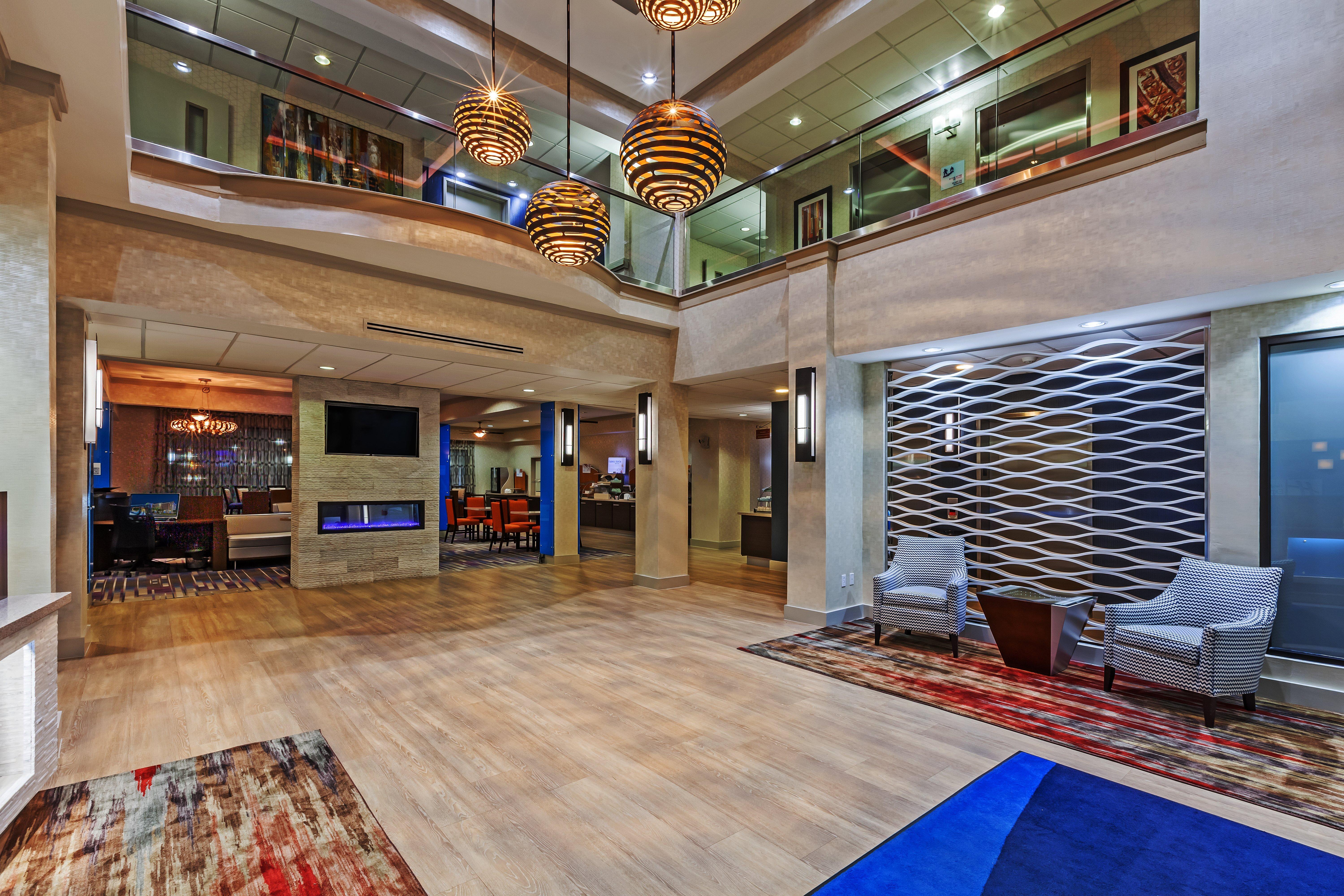 Holiday Inn Express & Suites Houston East By Ihg Εξωτερικό φωτογραφία