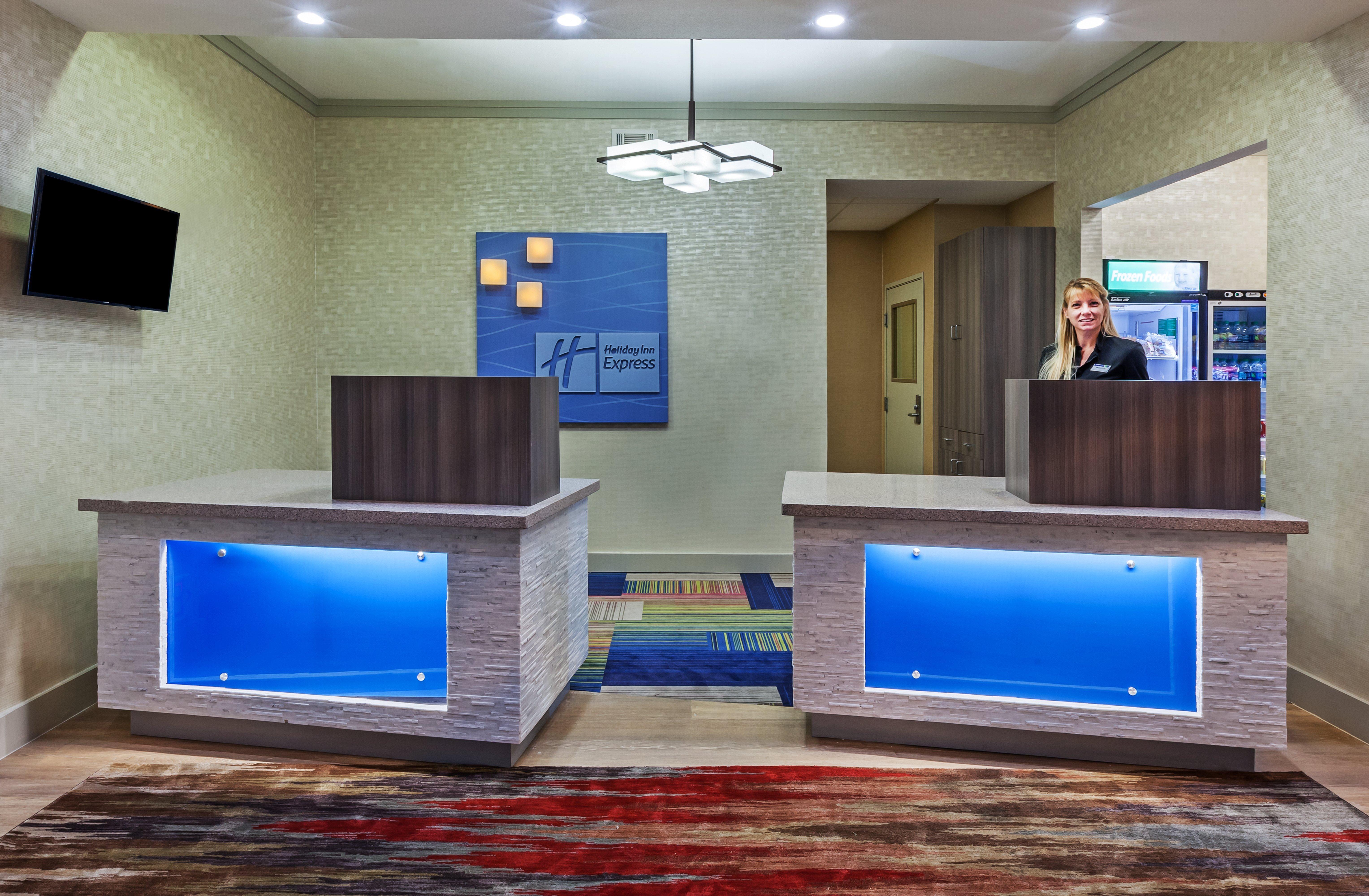 Holiday Inn Express & Suites Houston East By Ihg Εξωτερικό φωτογραφία