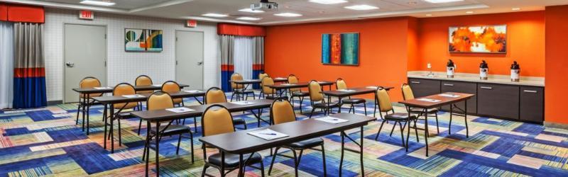 Holiday Inn Express & Suites Houston East By Ihg Εξωτερικό φωτογραφία